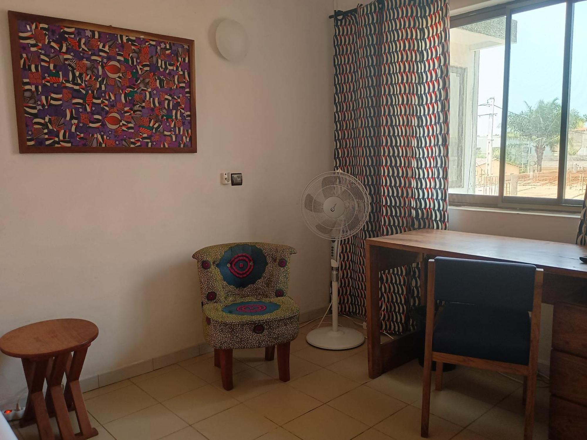 Karls Guesthouse Cotonou Exterior foto